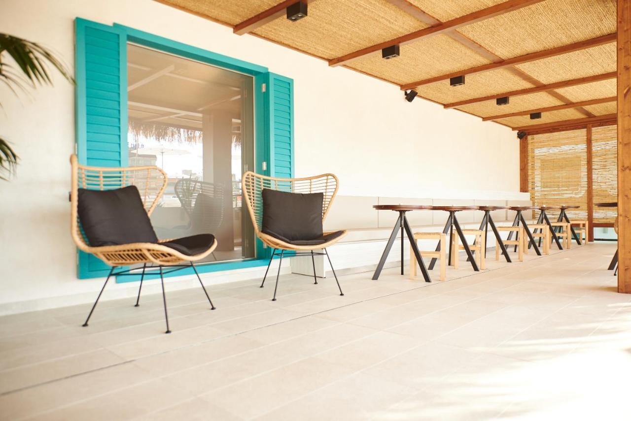 Hotel Dwo Sirius - Adults Only Santa Susanna Exterior foto