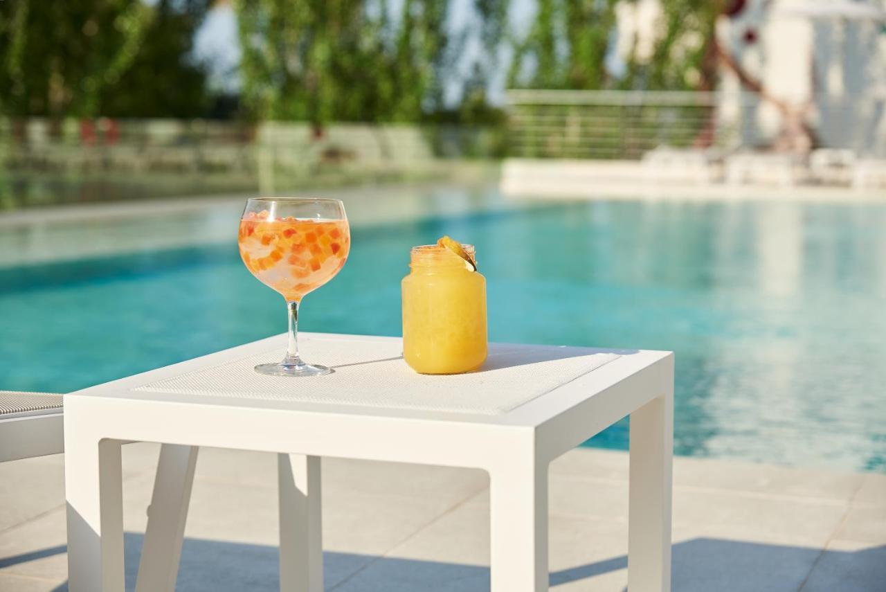 Hotel Dwo Sirius - Adults Only Santa Susanna Exterior foto