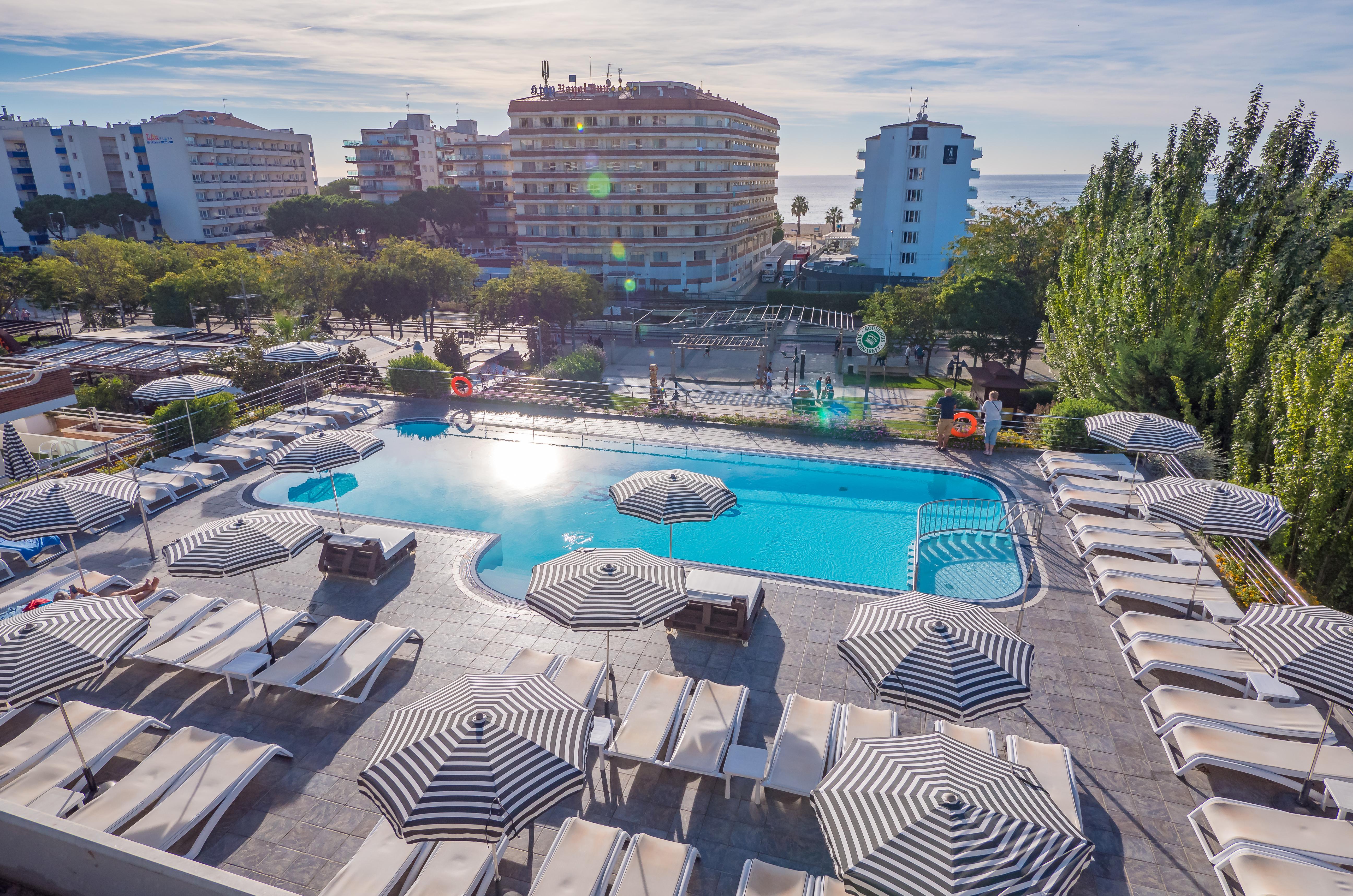 Hotel Dwo Sirius - Adults Only Santa Susanna Exterior foto